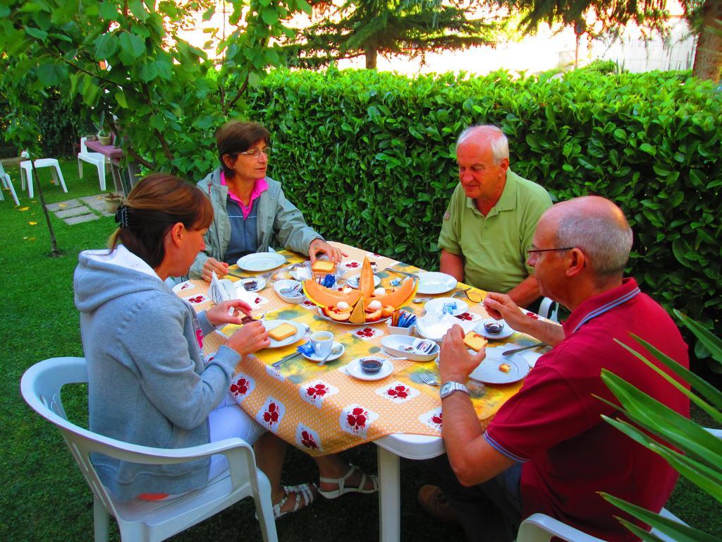 B&B Le Begonie Ascoli Piceno Exterior foto