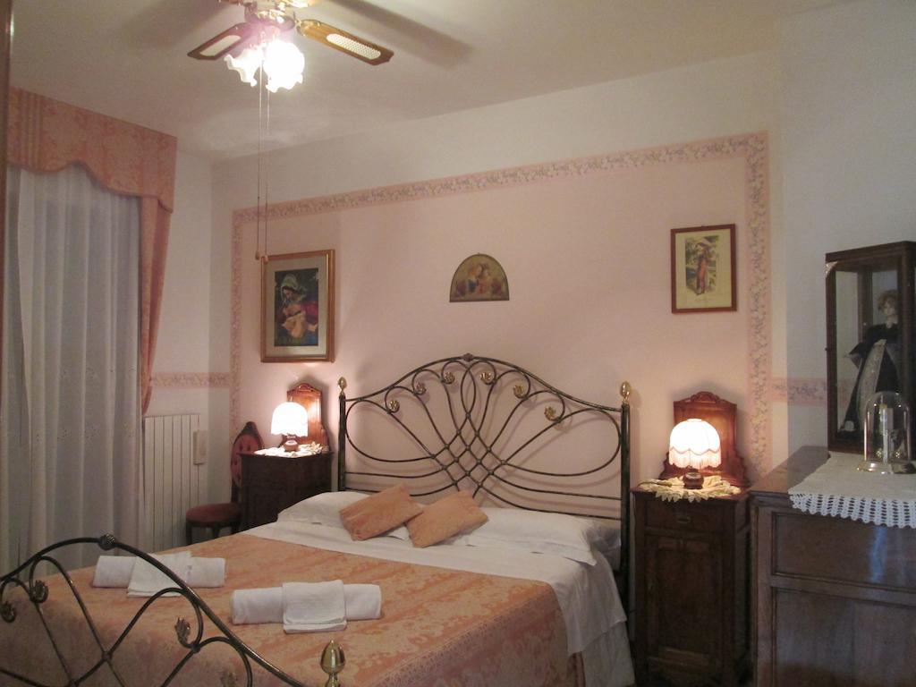 B&B Le Begonie Ascoli Piceno Zimmer foto